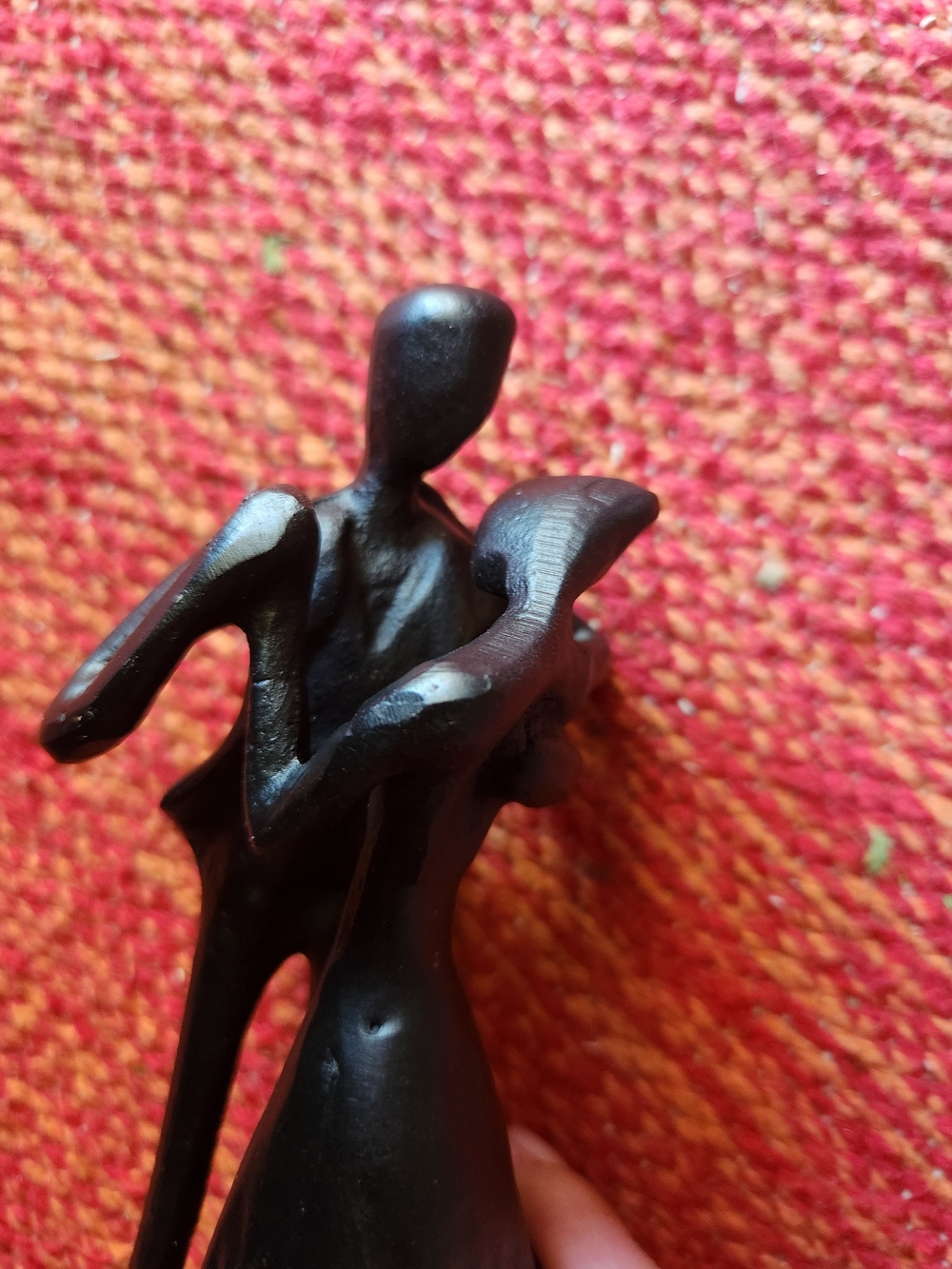 Black Abstract Couple Statue - Decorative Home Art - Picture 6 of 7